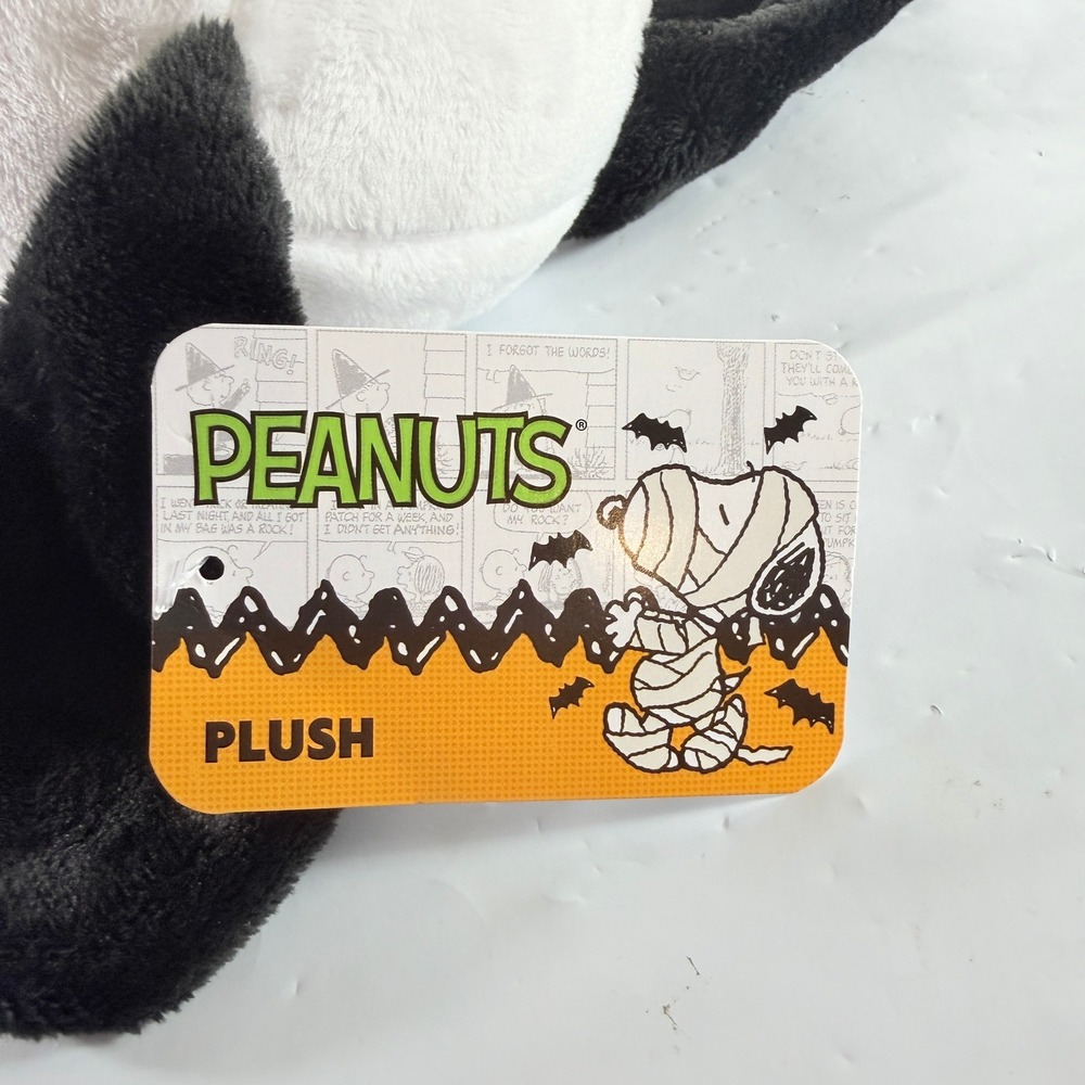 Peanuts Snoopy Football Plush Varsity Letterman Jacket 10" NWT Ruz 2025 - Picture 6 of 10